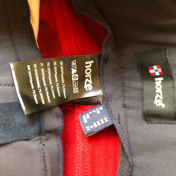 Women's Red Riding Breeches - Picture 3 of 4